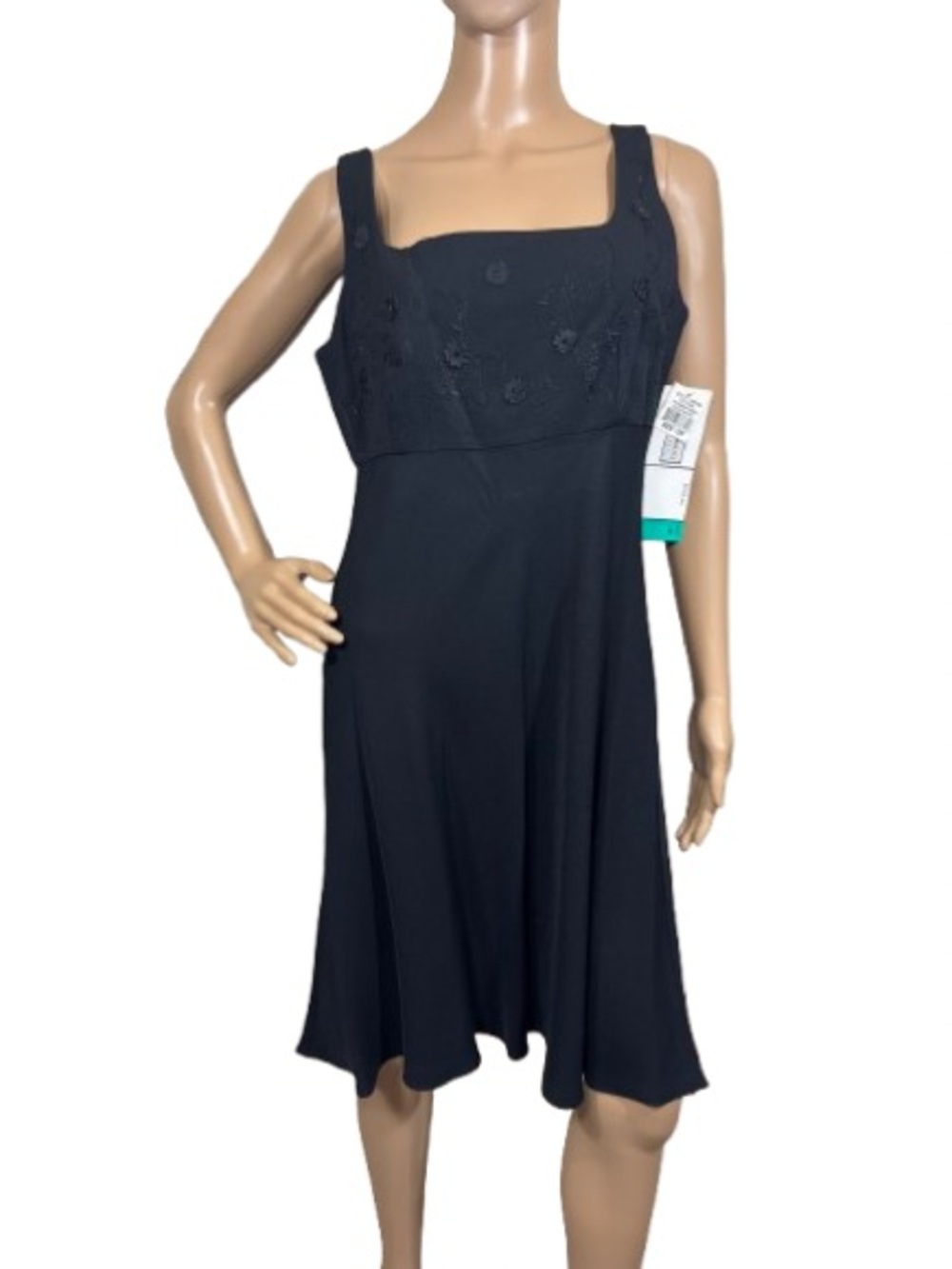 Vintage S.L. Fashions Petite Black Embroidered Floral Knee Length Dress Size 12P